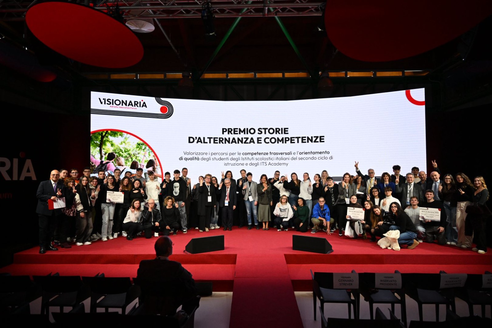 A Visionaria, va in scena la bella giovent�