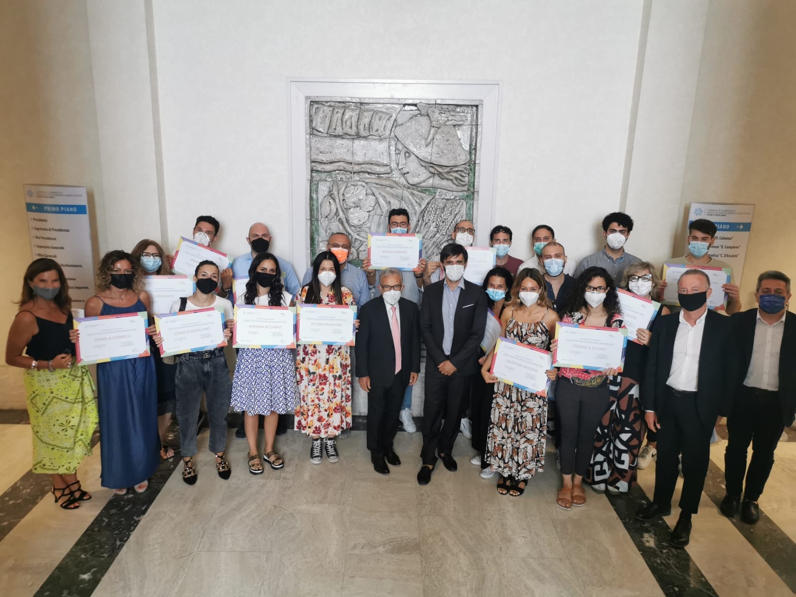 DIGITALIZZAZIONE DELLE IMPRESE:  UNA STRADA TUTTA IN SALITA A CHIETI E PESCARA