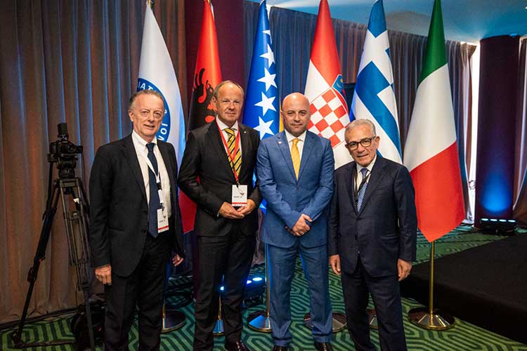 La digitalizzazione della Macro regione adriatico ionica: la Camera di Commercio Chieti Pescara assume un ruolo strategico