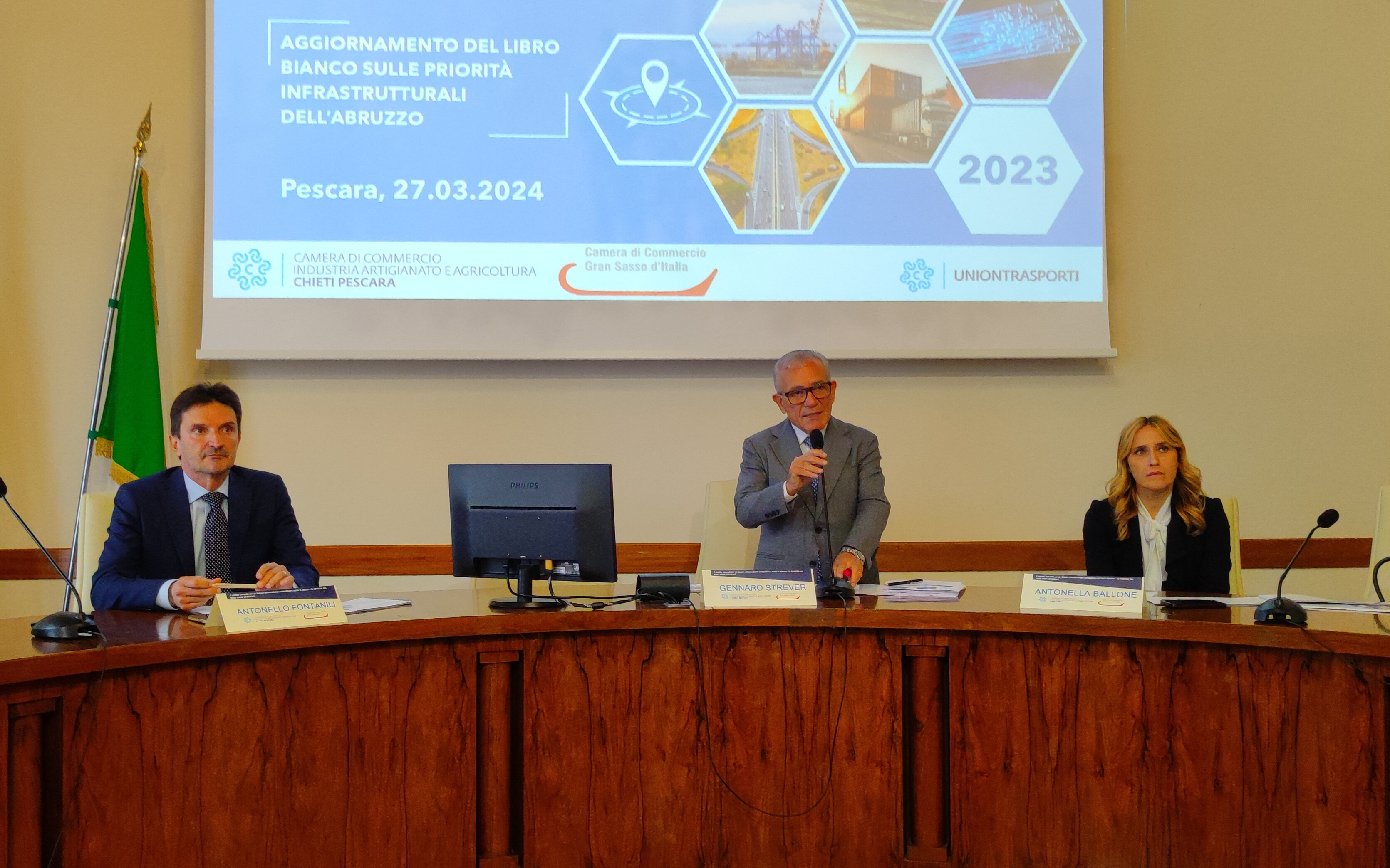 Migliorare i collegamenti interni e con i corridoi europei:  i fattori chiave per la competitivit&agrave; Seconda edizione del roadshow camerale nazionale  sui temi infrastrutturali: tappa a Pescara